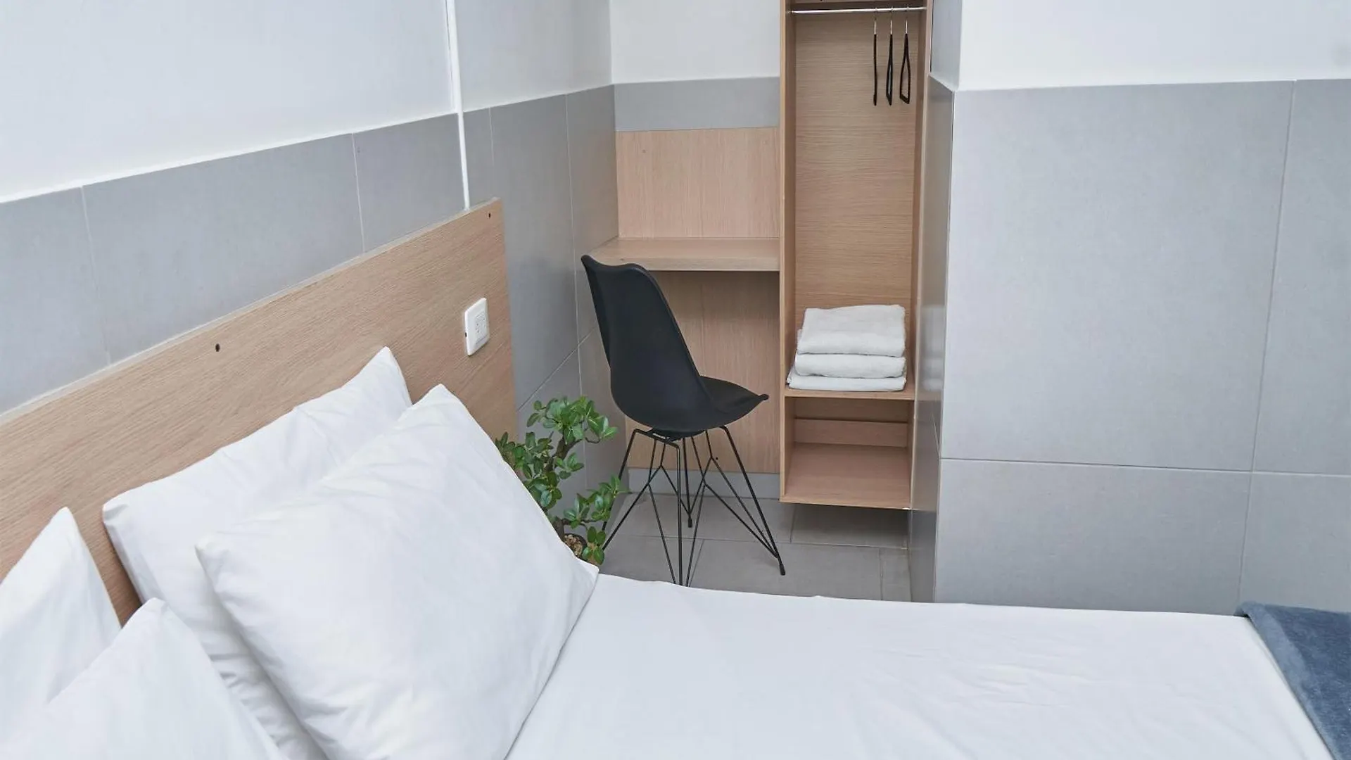 Stanza Hotel Medellín 3*,